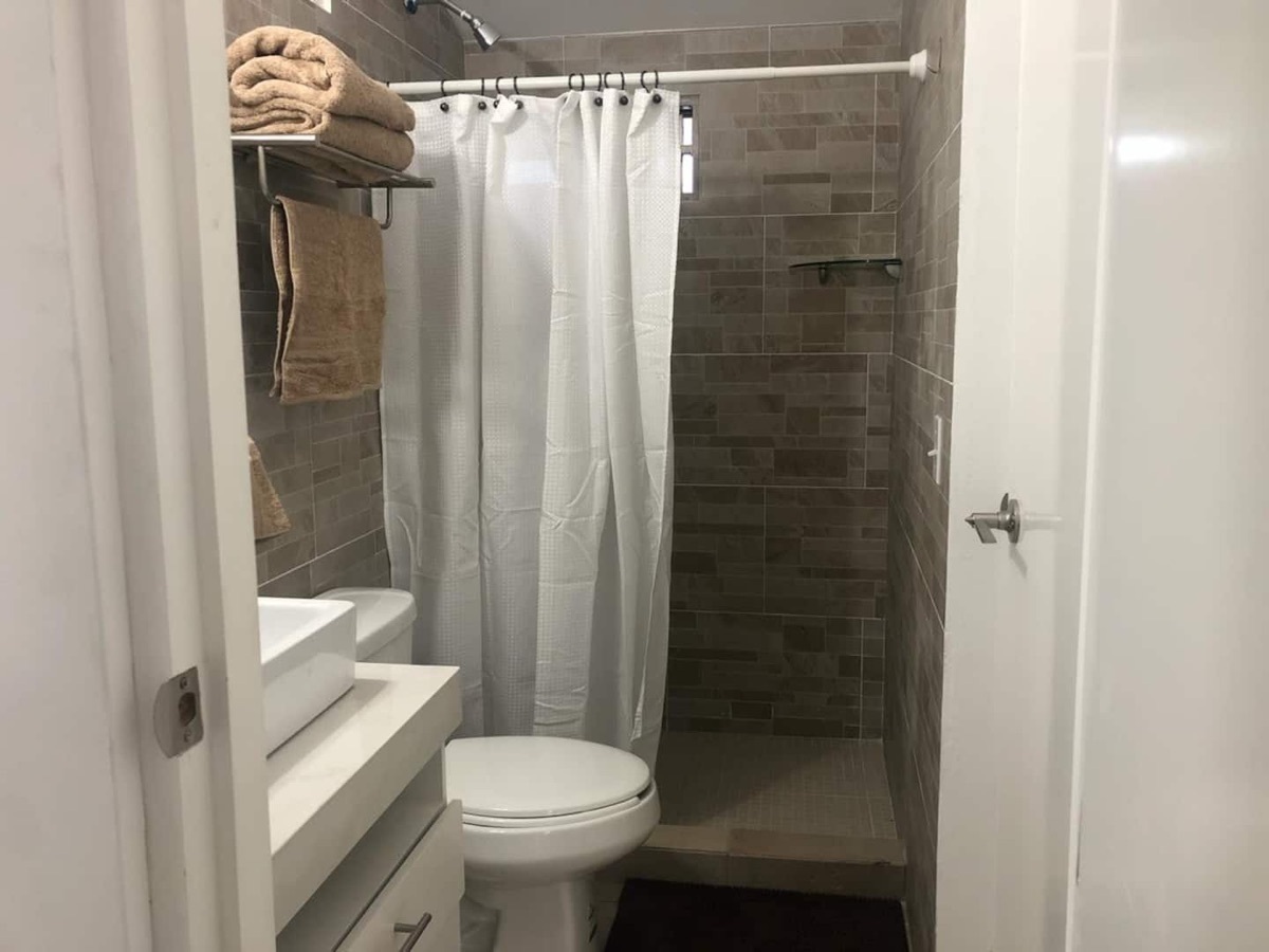 14 de 15: Baño completo