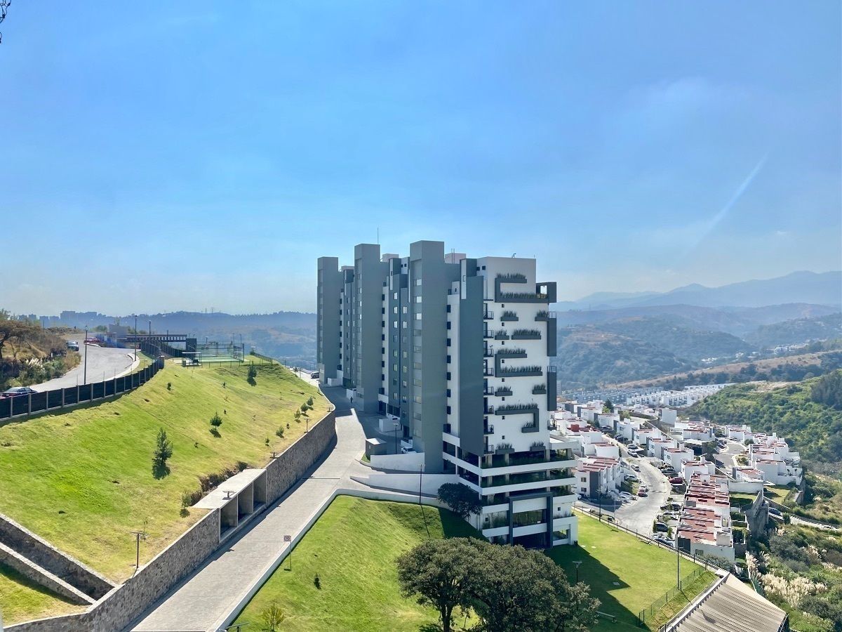GRAND VIURE DEPARTAMENTO EN RENTA CON TERRAZA EN BOSQUE ESMERALDA, foto 1 de 32