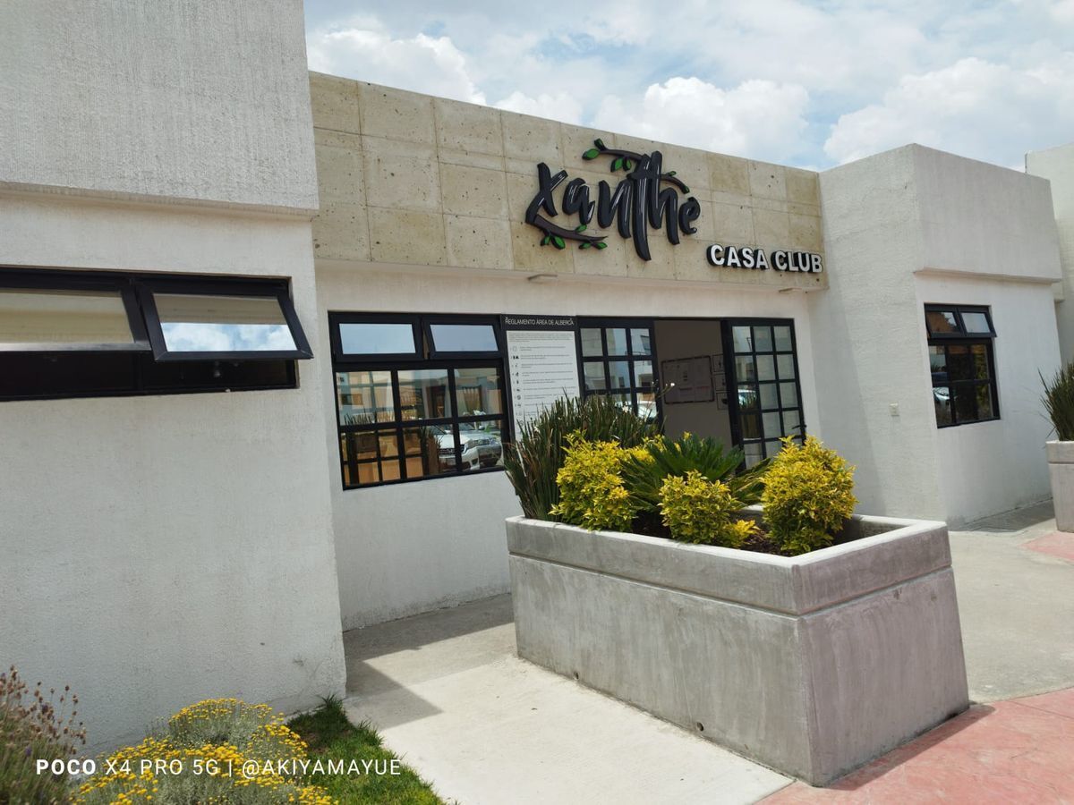 41 de 48: Casa Club