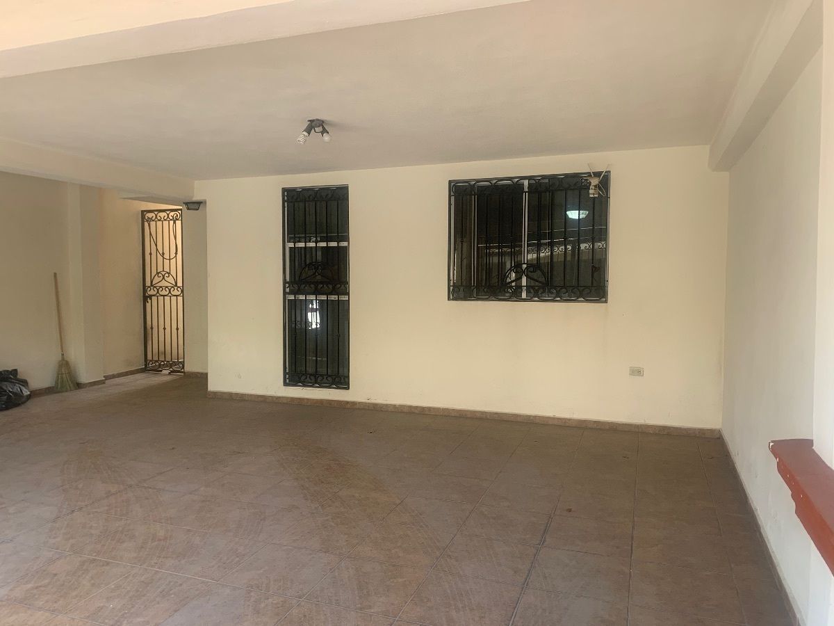 Casa en Cerradas Del Roble, San Nicolás de los Garza, foto 3 de 25