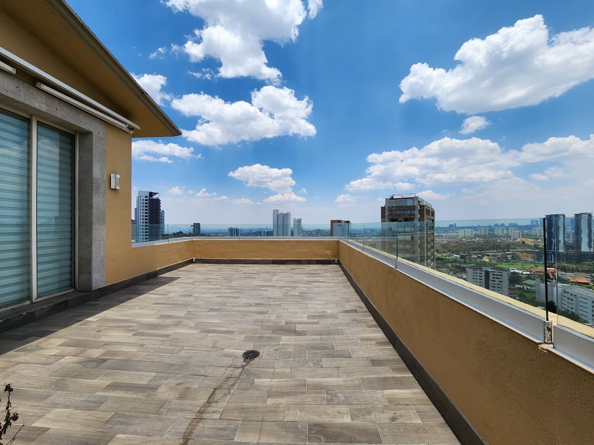 27 de 38: TERRAZA