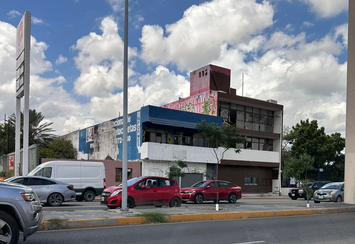 2 de 8