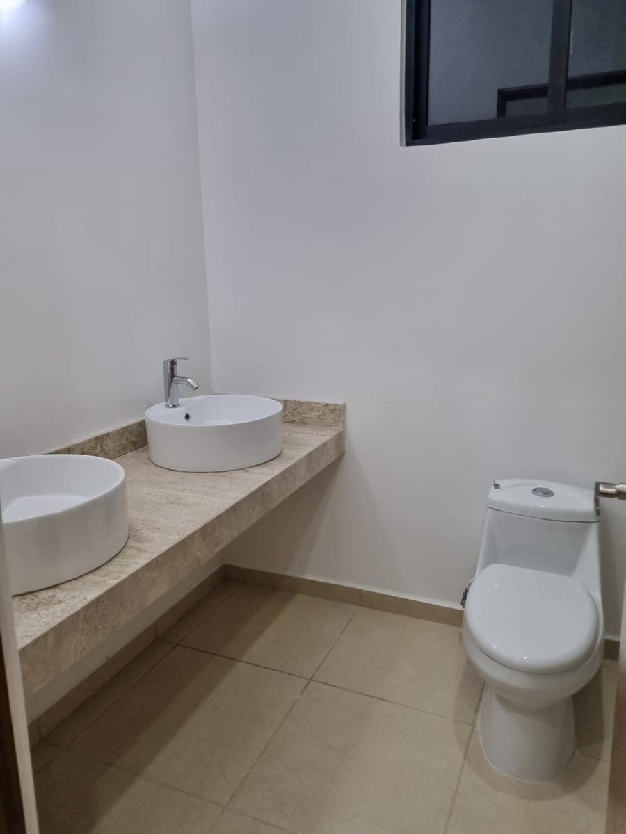 8 de 29: Baño Principal