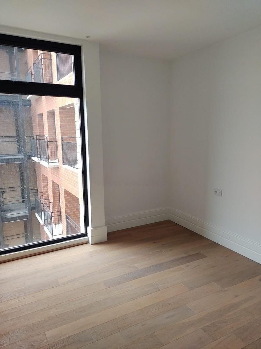 Apartamento Equipado en Venta | Edificio Céntrico, Zona 5 - Miniatura 3