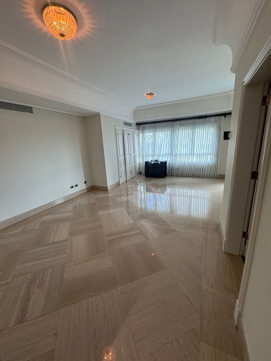 15 de 32: HABITACION 2