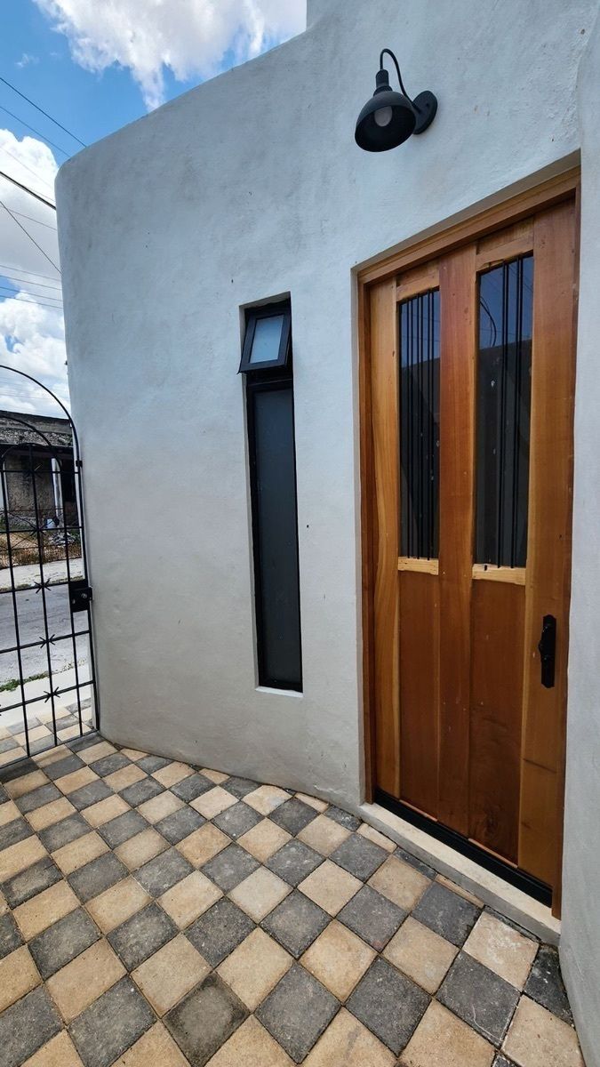 Casa con diseño innovador Amueblada en renta