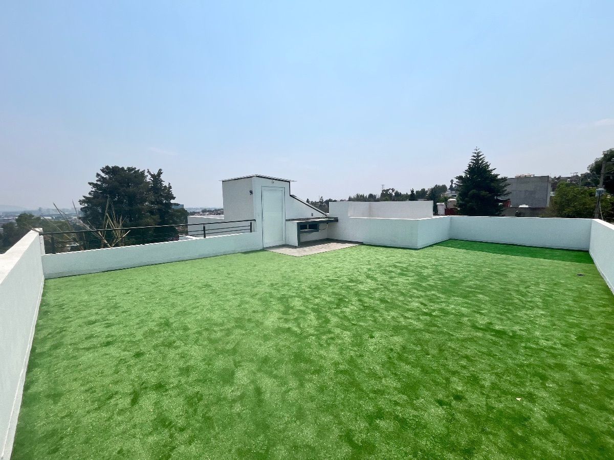 11 de 14: ROOF GARDEN 60 PERSONAS