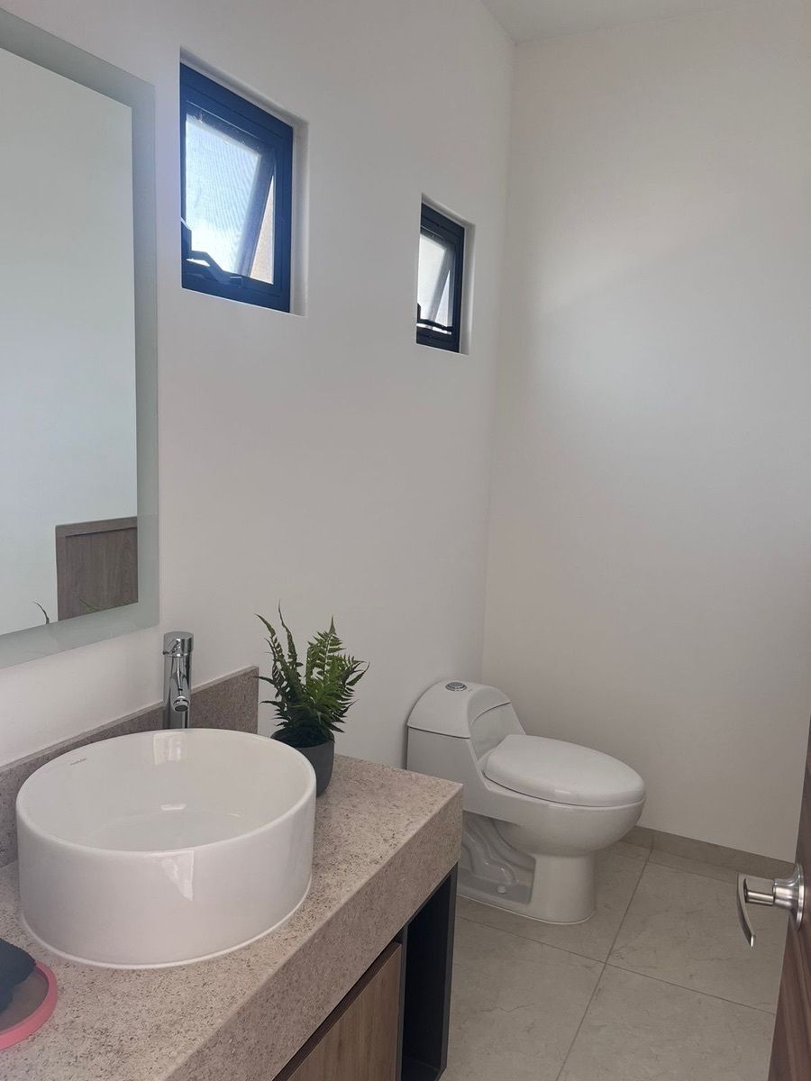 VENTA DE CASA EN CUSPIDE RESIDENCIAL - foto 5