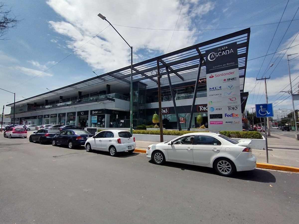 3 de 8