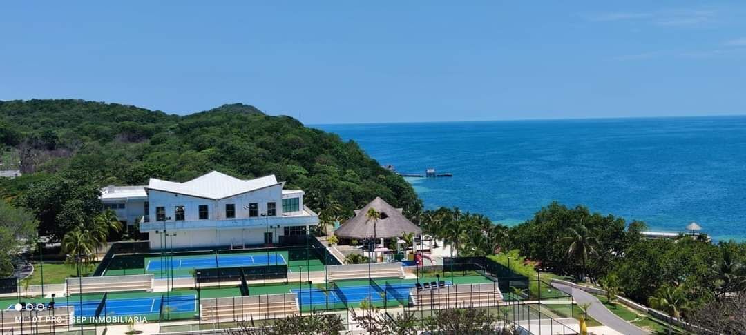 1 de 7: Club Nautico y Deportivo de Campeche