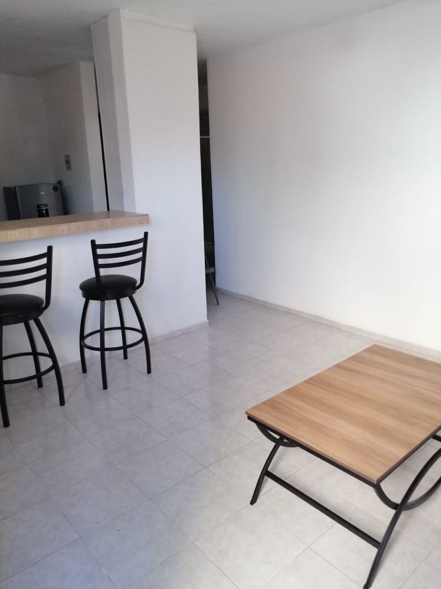 5 de 8: SALA