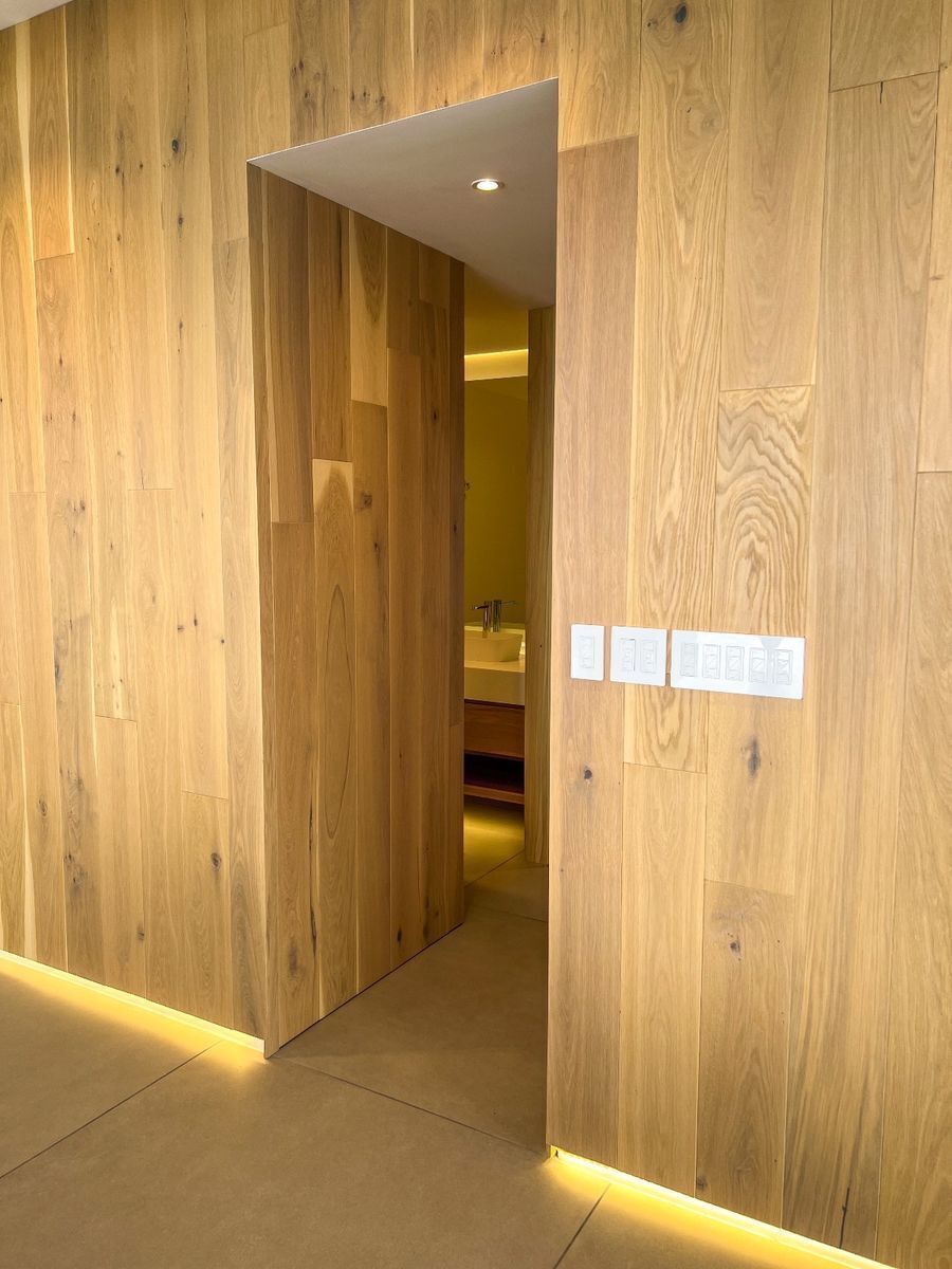 19 de 24: Baño de Visitas