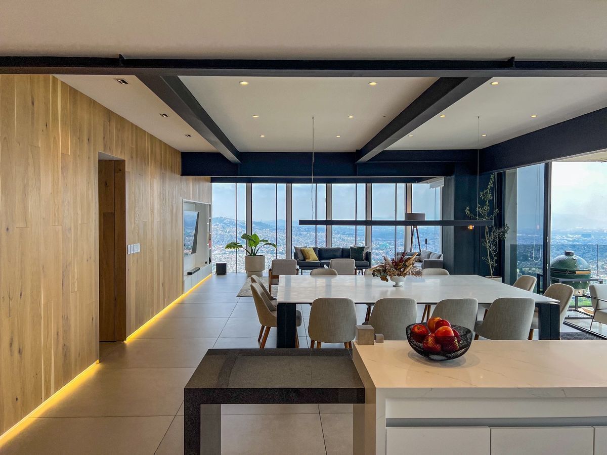 2 de 24: Sala Comedor