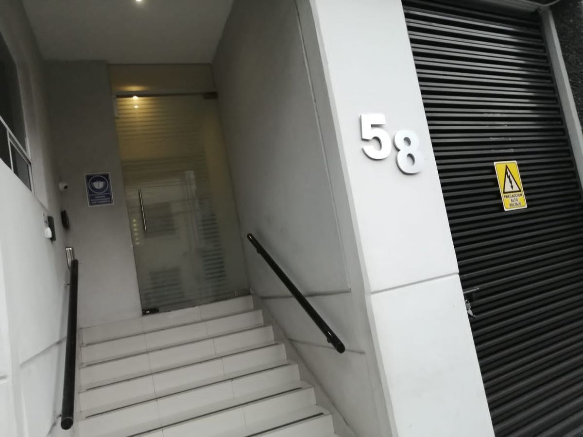 2 de 18