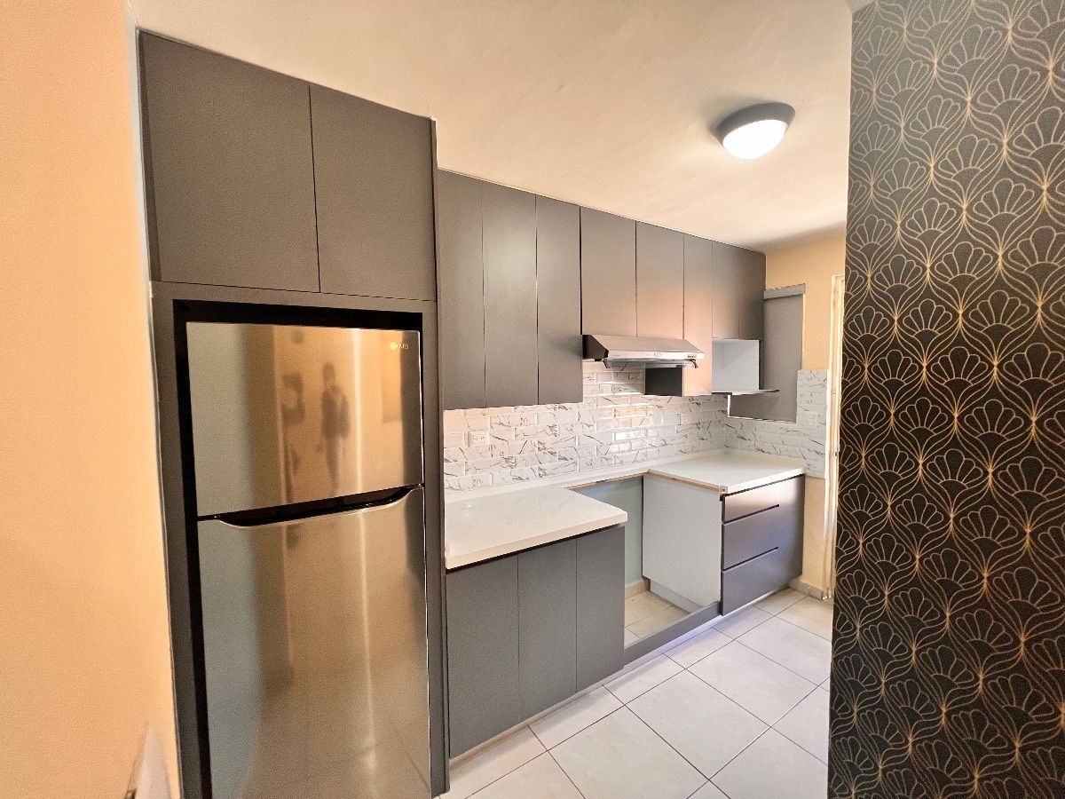 2 de 25: Cocina remodelada con ampliación con acabados de lujo.