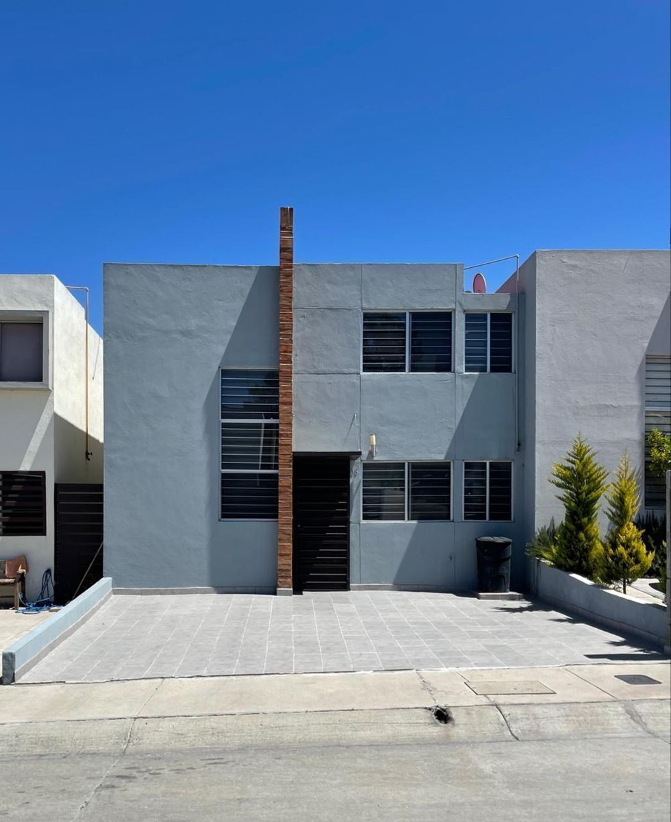 CASA EN VENTA FRACC BONATERRA COLINAS DE CALIFORNIA TIJUANA EasyBroker