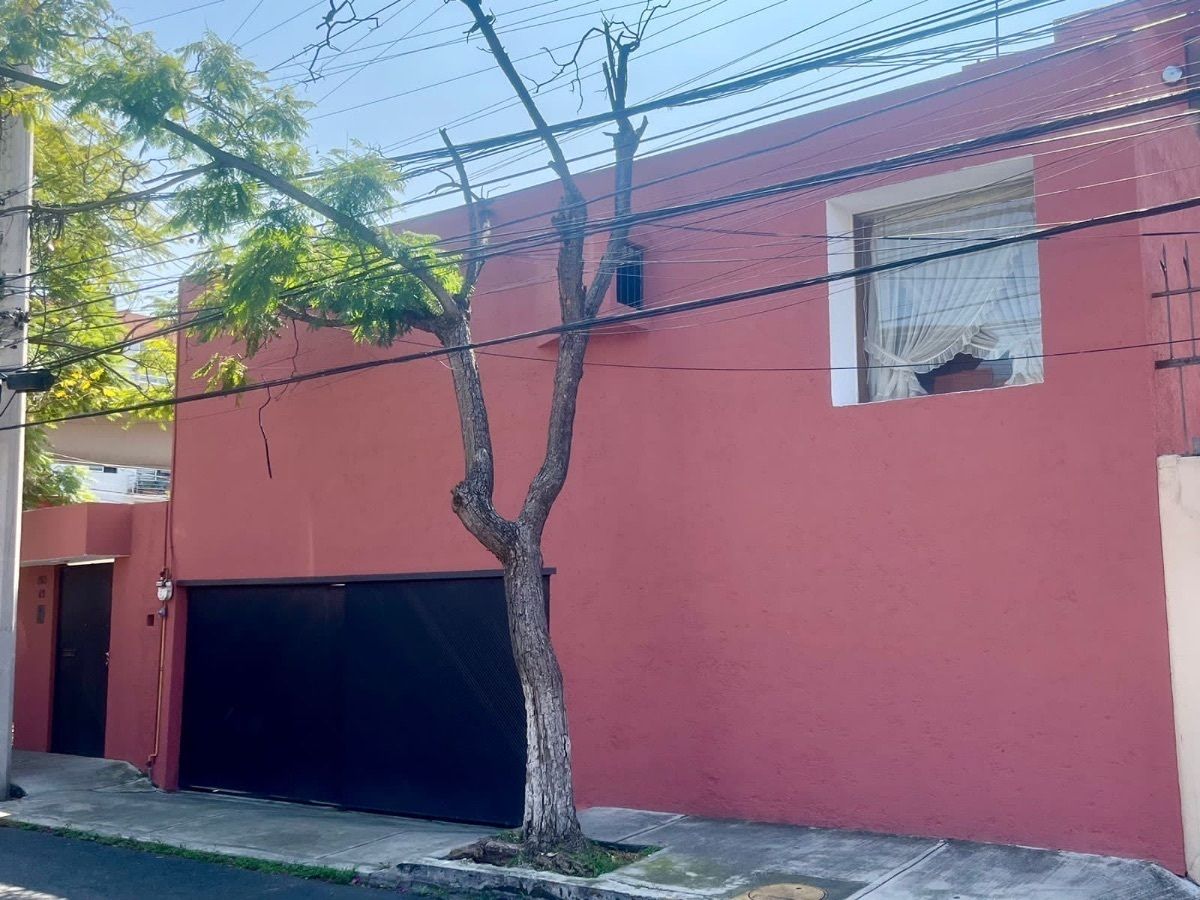 ¡BAJA DE PRECIO! EXCELENTE OPORTUNIDAD. CASA EN EL SUR DE LA CDMX - foto 2