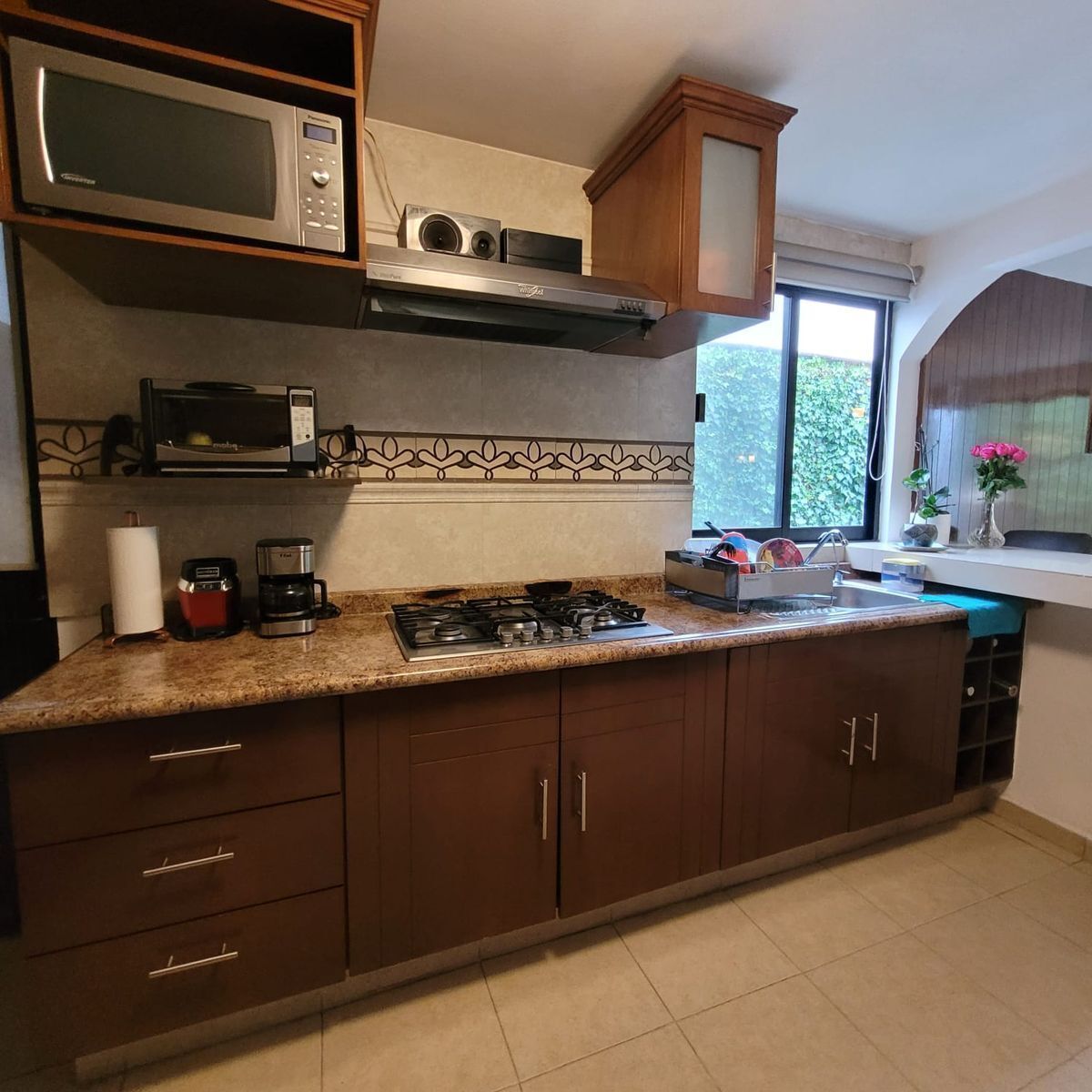 16 de 29: COCINA CONECTADA AL COMEDOR