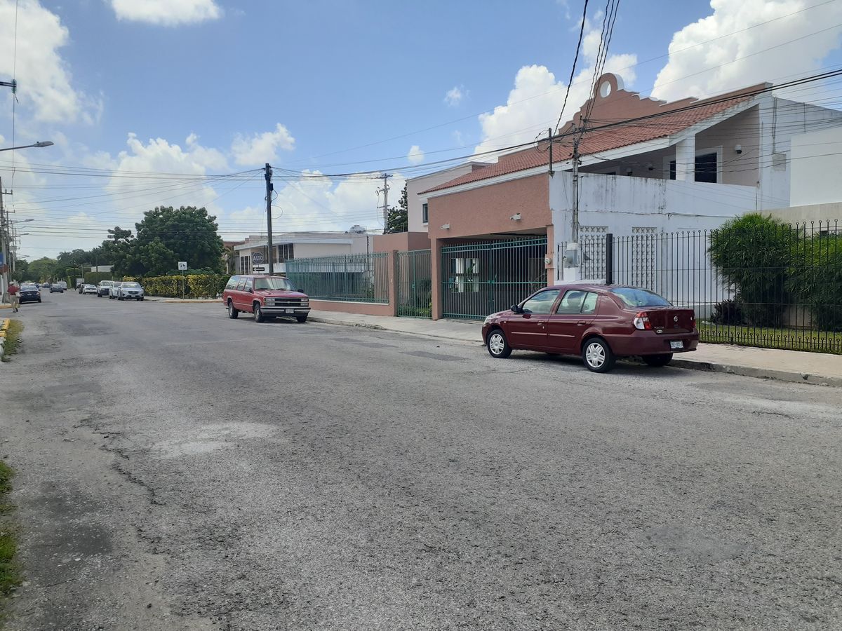 5 de 12: Vecindario Col. México norte.