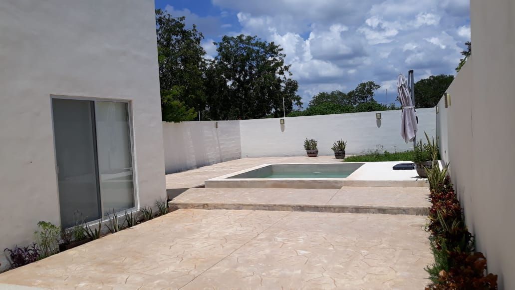 2 de 17: Patio