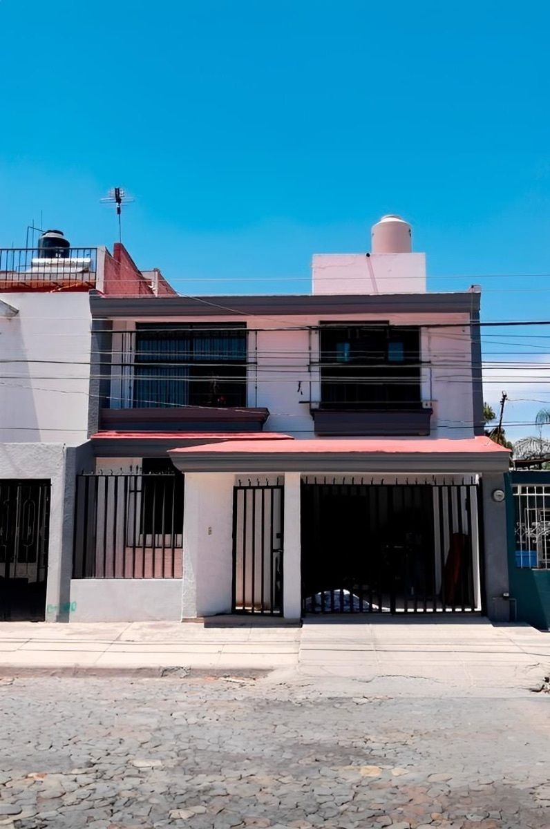 1 de 9: fachada