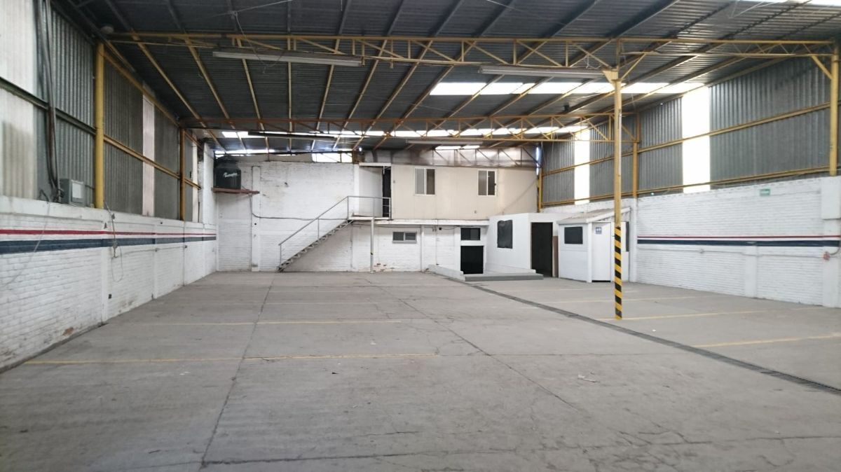 3 de 13: Bodega