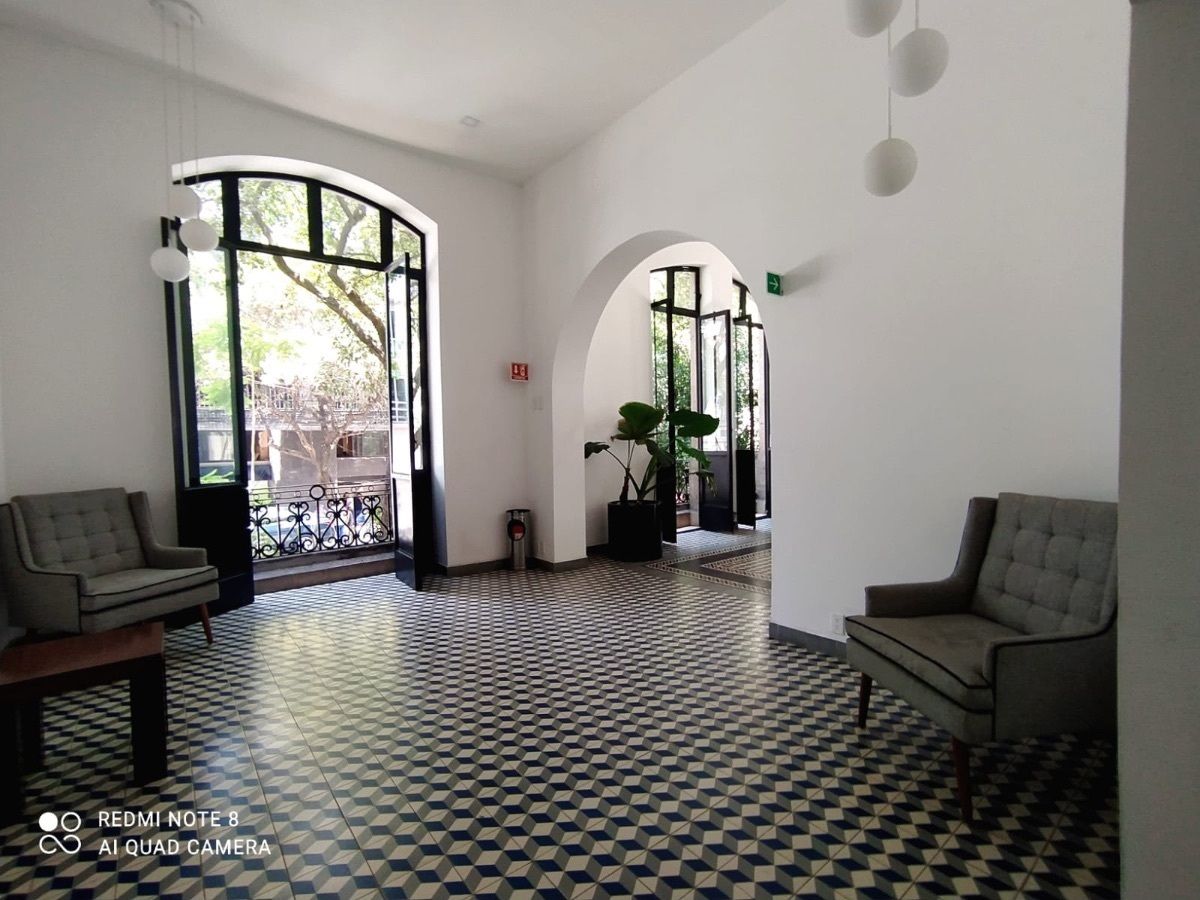 4 de 32: Lobby edificio