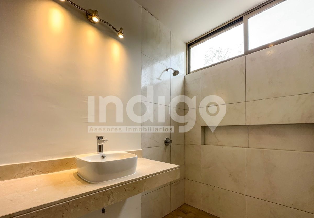 Baño Recámara Secundaria en Planta Baja