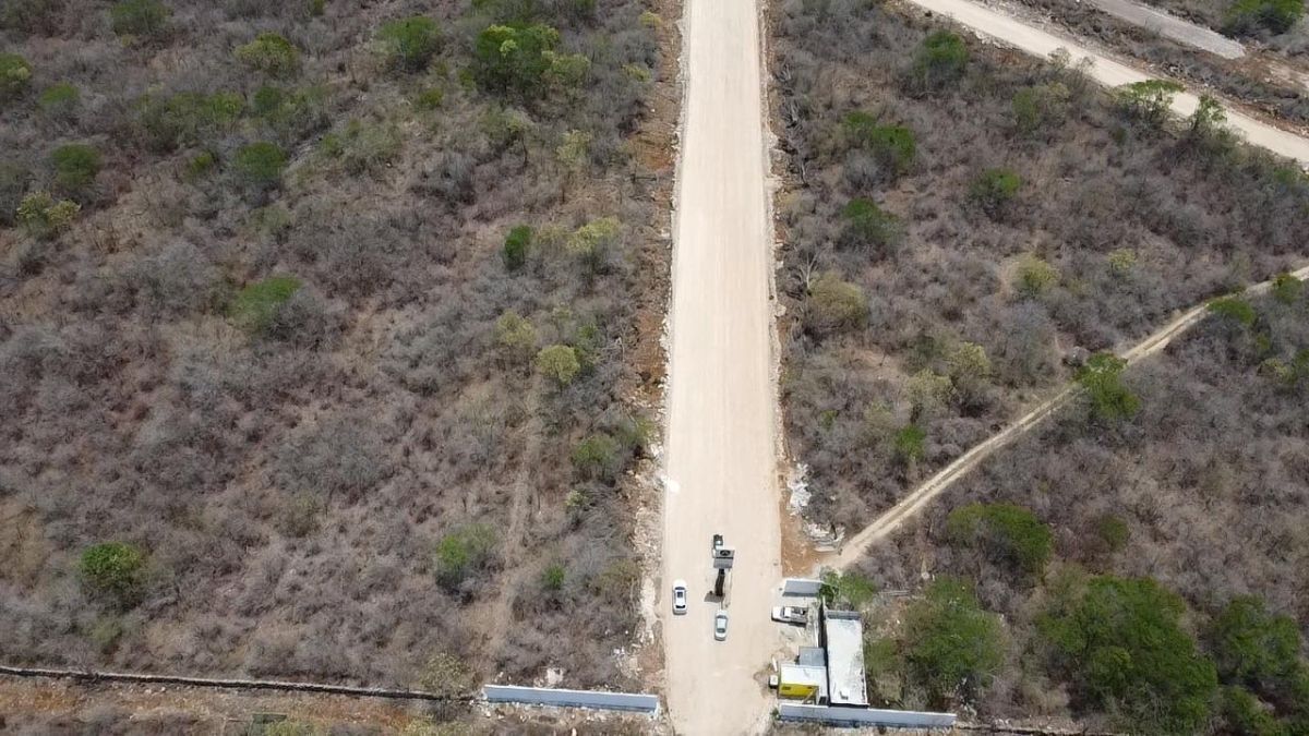 Terreno industrial carretera Uman