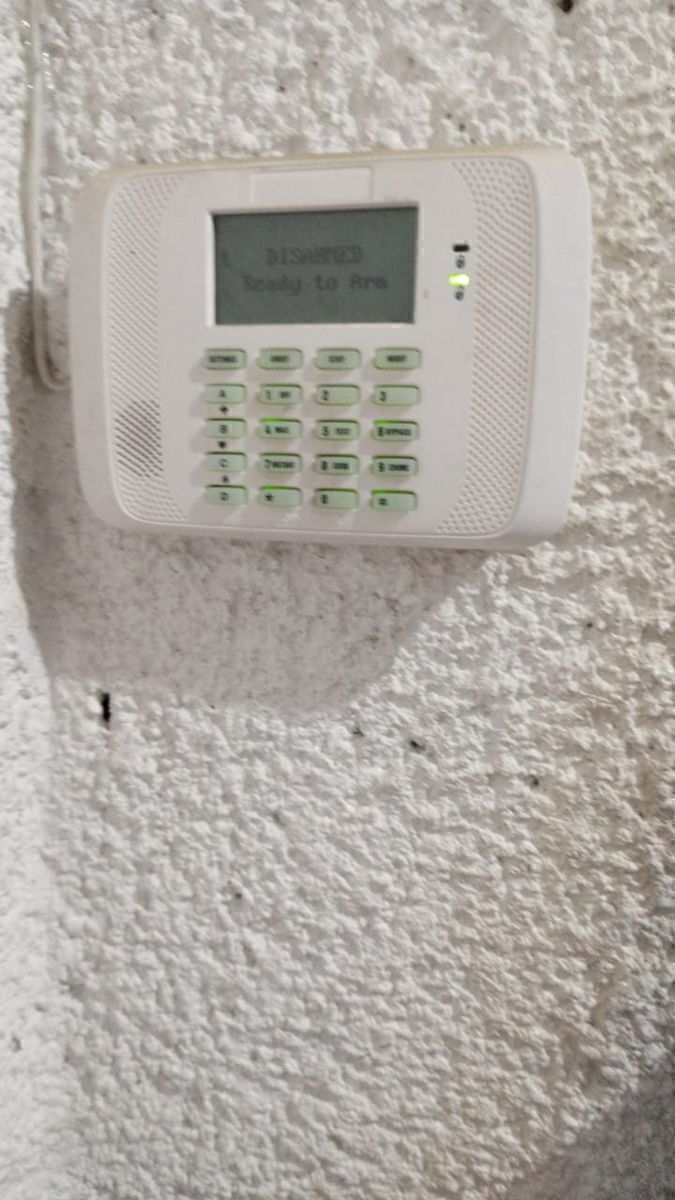 16 de 18: Sistema de alarma