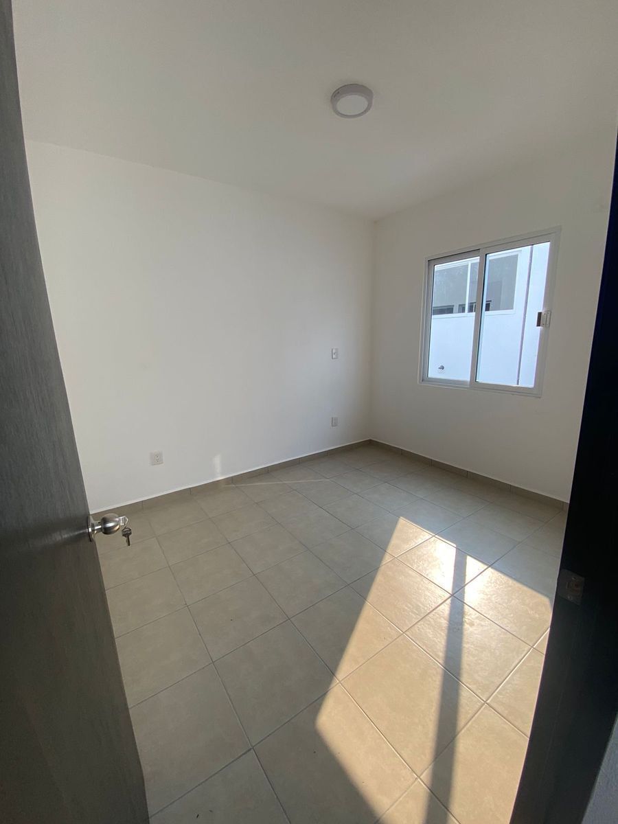 3 de 10: Habitación 2