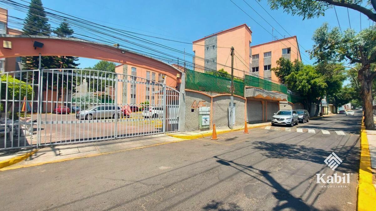 1 de 26: Acceso al condominio