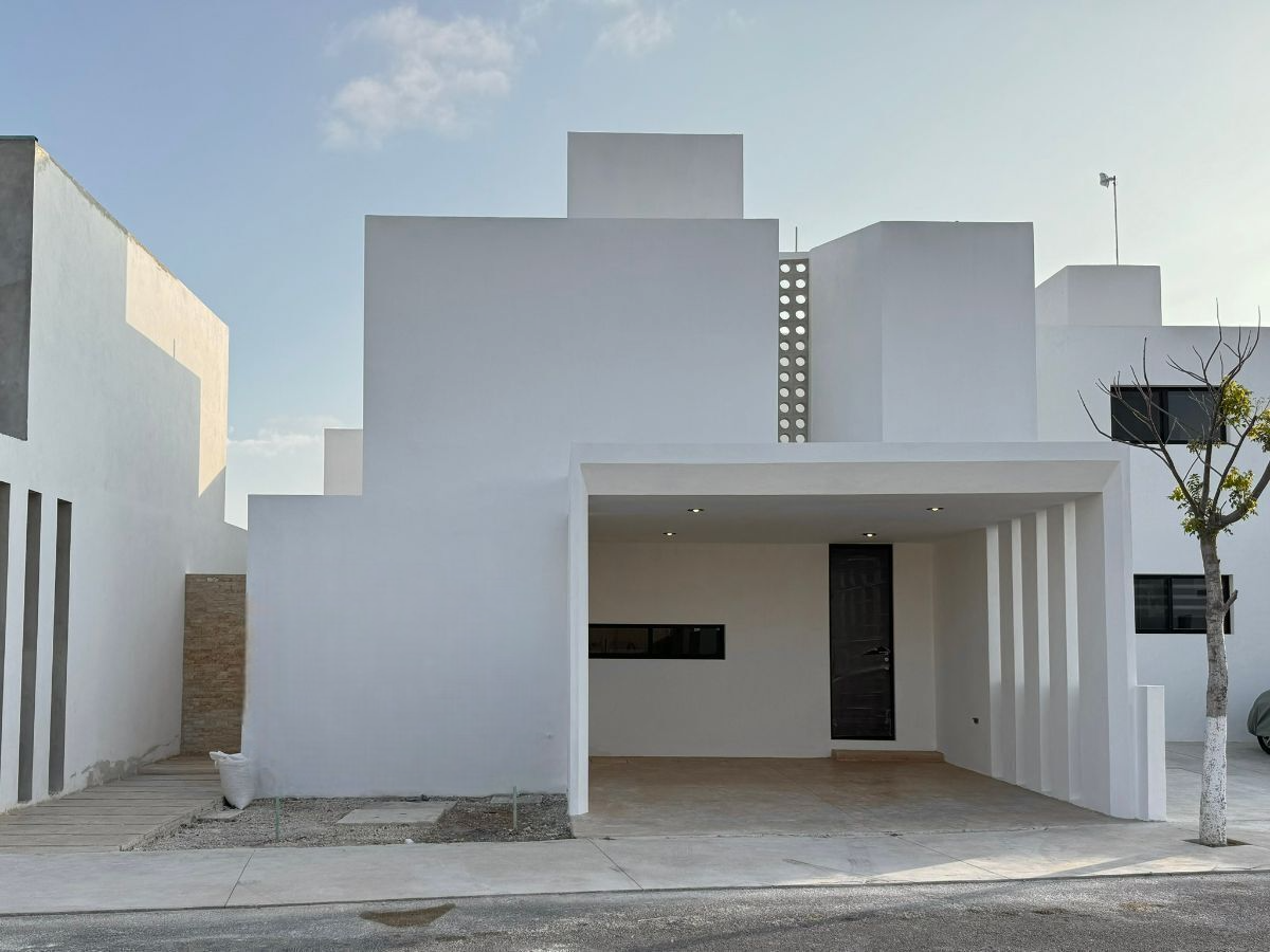 Casas de 3 Habitaciones con Piscina en la Privada Inara, Cholul, Mérida - foto 1