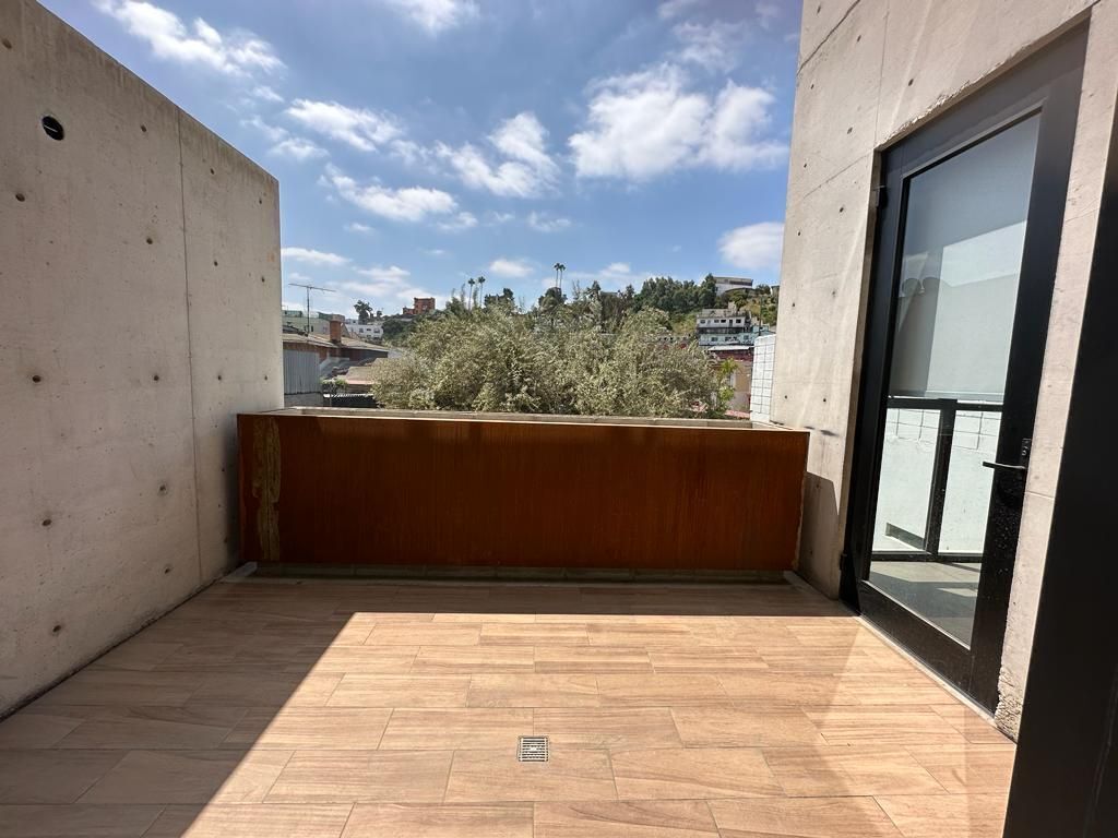 10 of 20: Terraza 8 m2 aprox