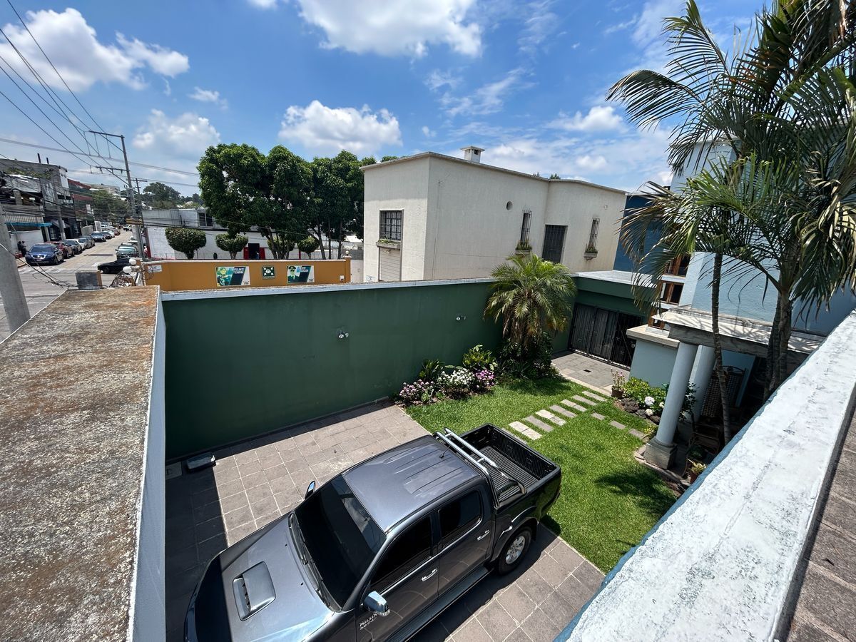 1 de 3
