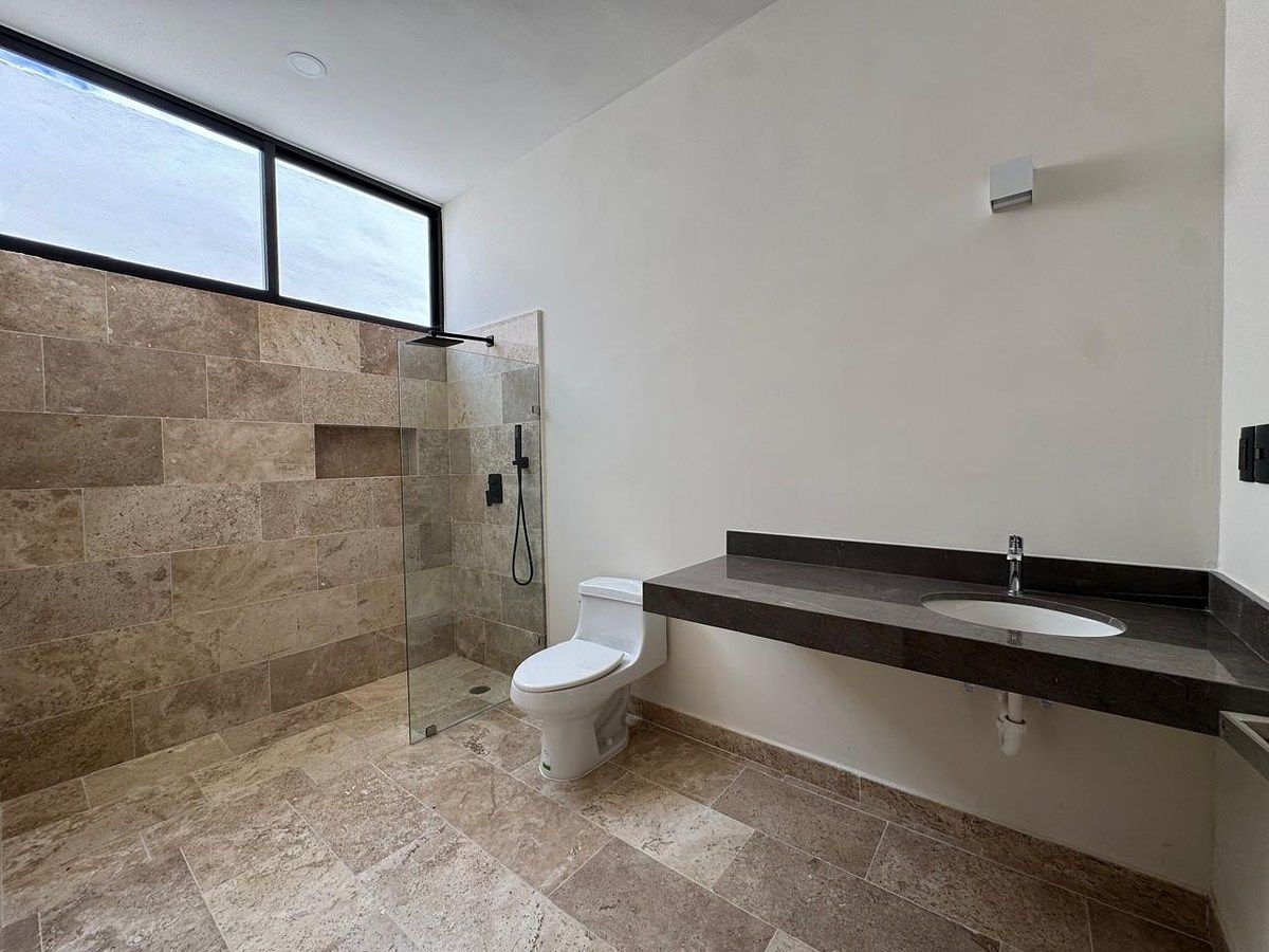 House in Gated Community in Las Margaritas de Cholul, Mérida, photo 26 of 42