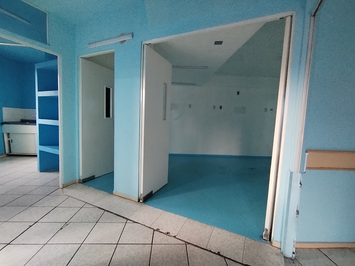 18 de 37: CUBICULO NO. 4