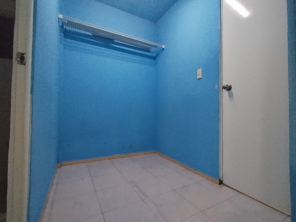 24 de 37: CUBICULO NO. 4