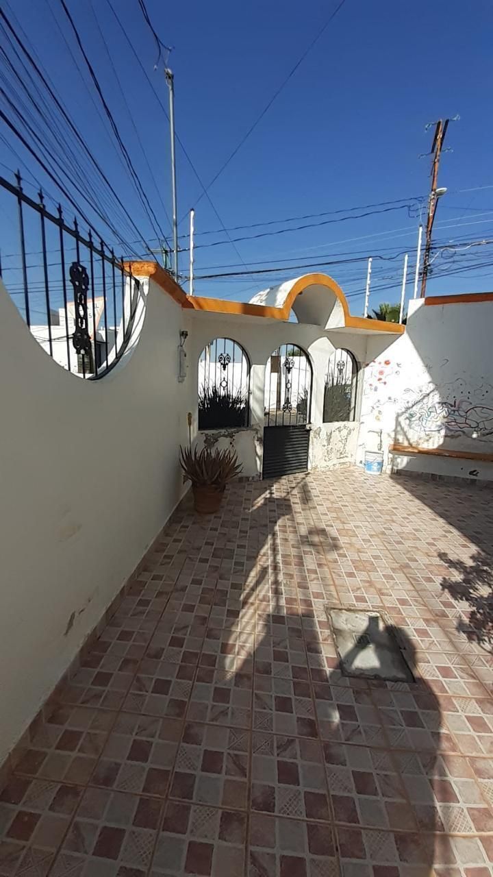 4 de 35