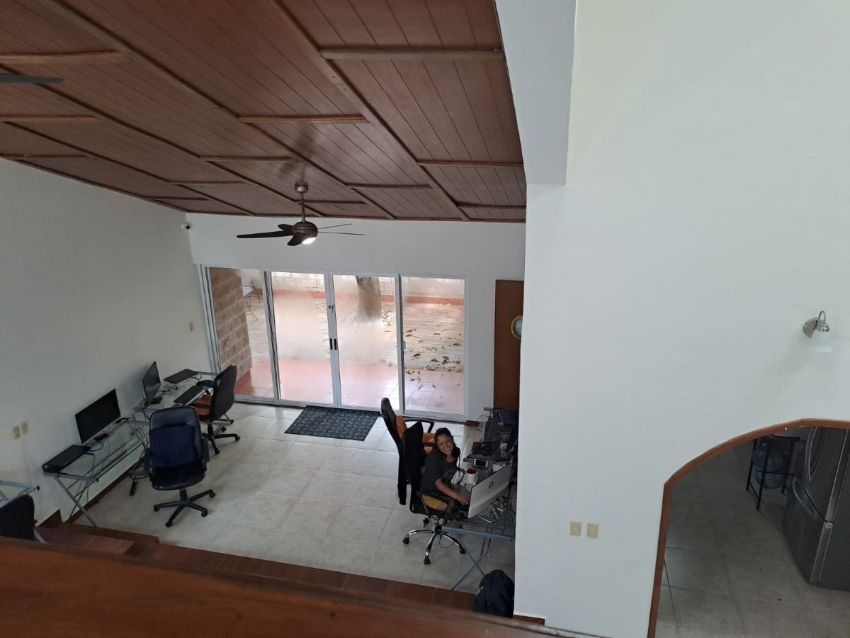 6 de 11: Amplio espacio