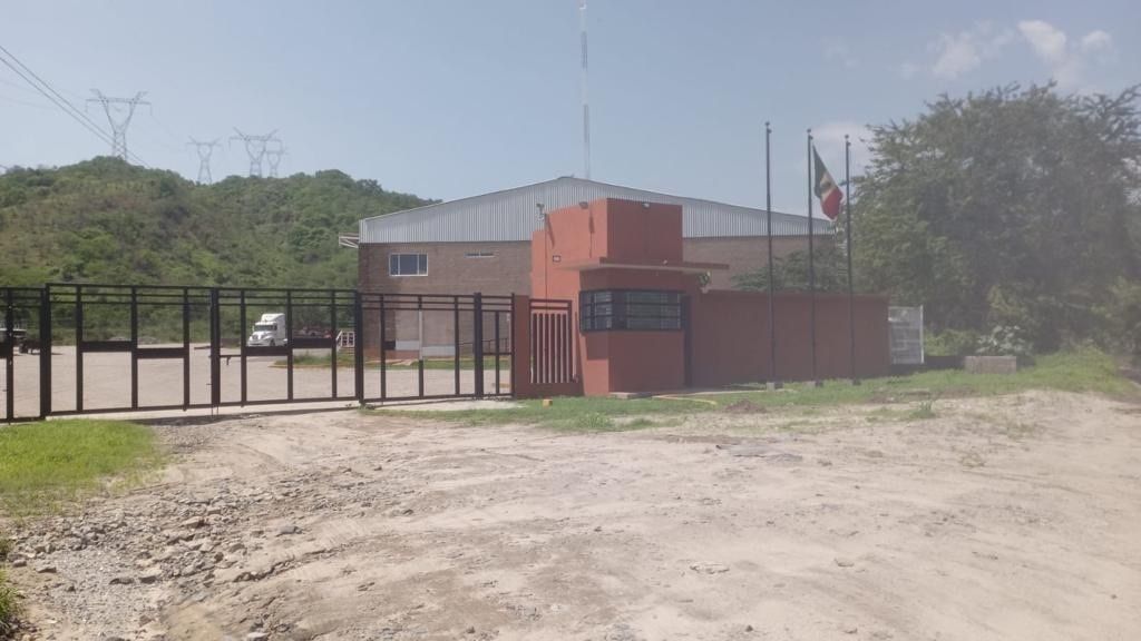 Warehouse in Manzanillo 25 min from the Port, photo 1 of 4