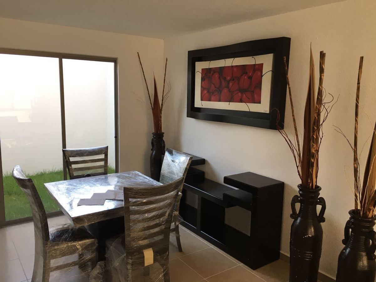 2 de 9: Casa en renta Residencial del Parque Querétaro