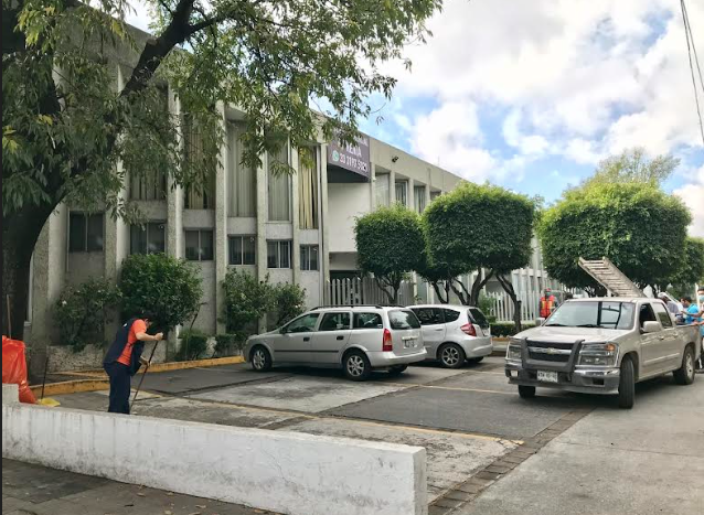 3 de 16