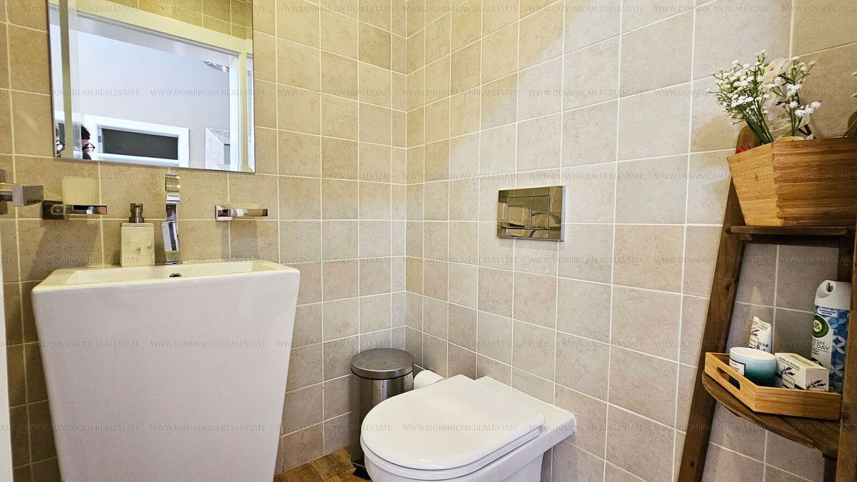 43 de 47: Se Vende Villa de 4 Hab  en Cocotal 43