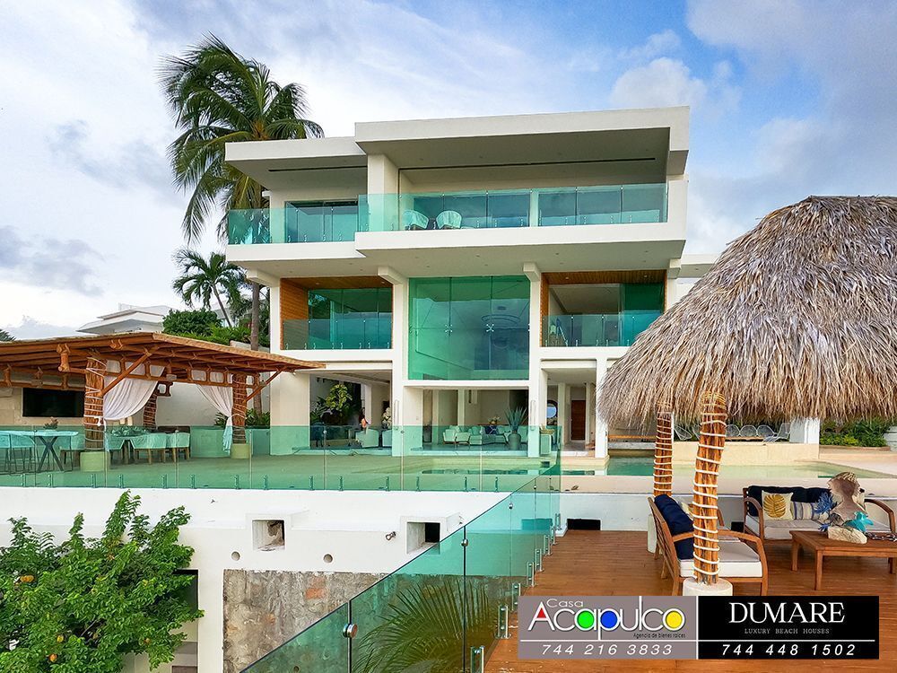 2 de 35: Punta Arena, Marina Brisas.
Casa Acapulco y Dumare.