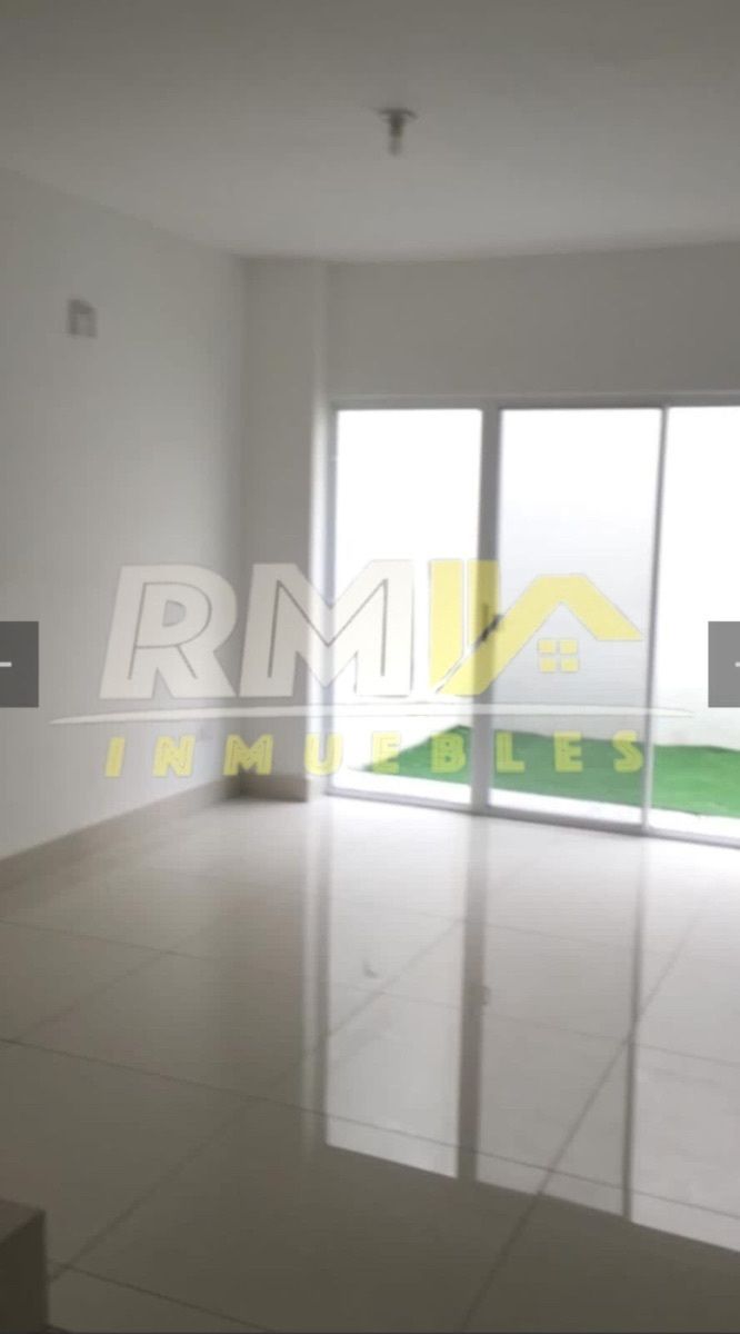 13 de 44: Área de comedor