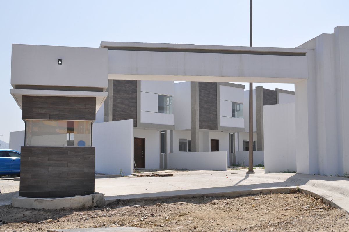 Nuevas casas en Venta | Albero Residencial | Av. de la Presa - foto 2