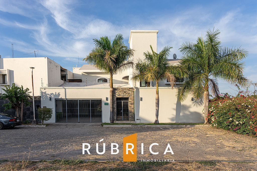 Casa en venta en Real Vista Hermosa, Colima, Colima.