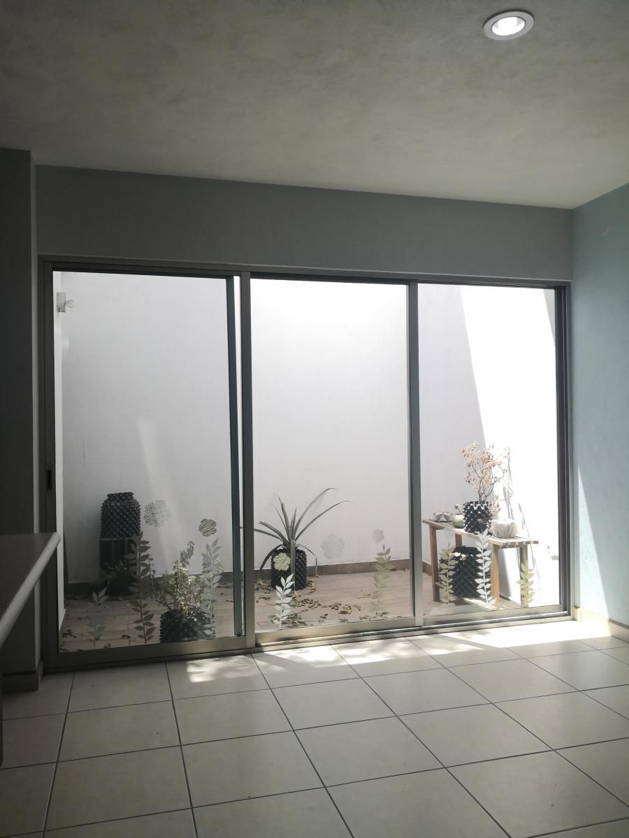 4 de 11
