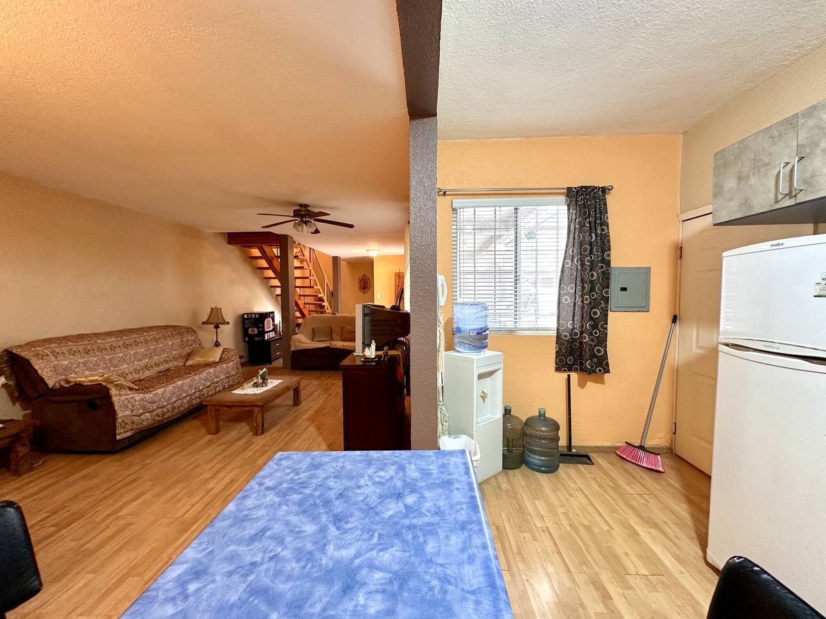 13 de 28: Vista desde la cocina